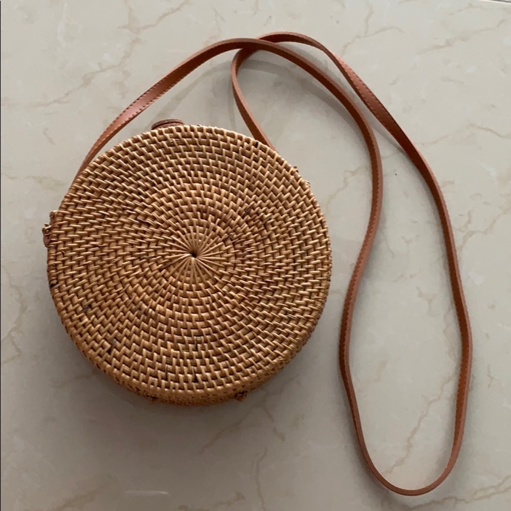 Round Rattan Bag